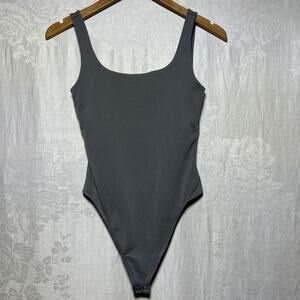 Good American Bodysuit 2 Medium Gray Tank Top Shelf Bra Made In USA